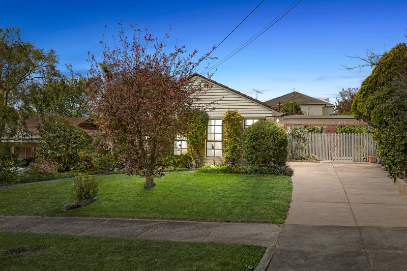 10 Palmerston Avenue, Templestowe Lower VIC 3107