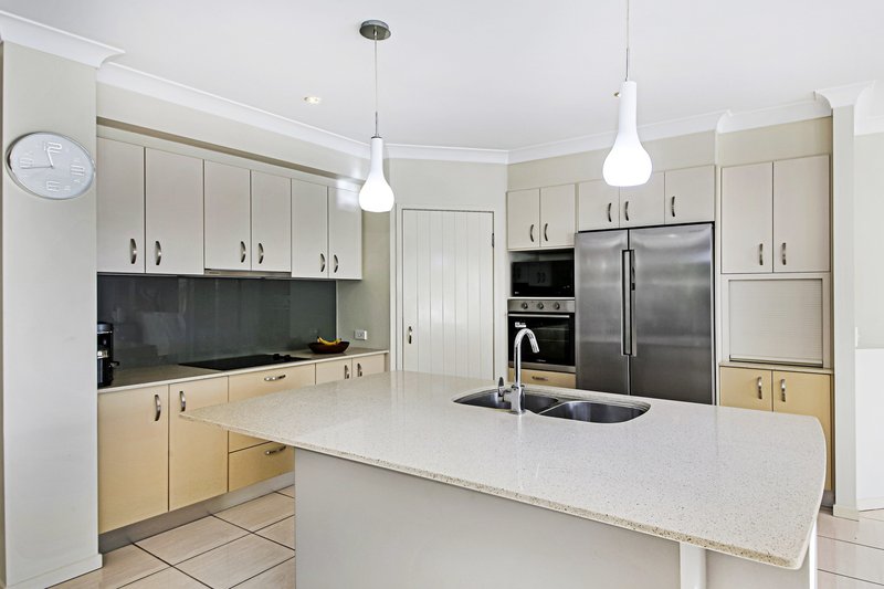 Photo - 10 Paluma Terrace, Buderim QLD 4556 - Image 6