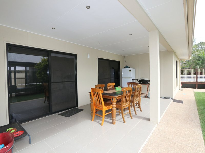 Photo - 10 Paperbark Place, Emerald QLD 4720 - Image 17