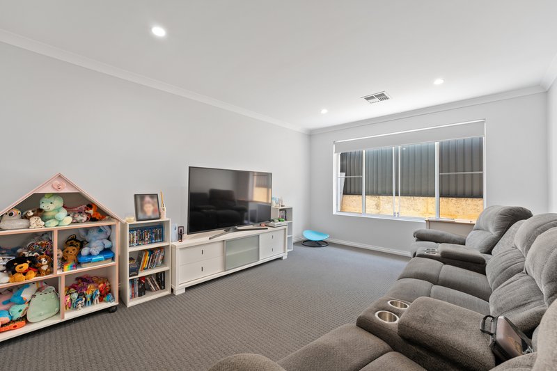 Photo - 10 Paramount Boulevard, Baldivis WA 6171 - Image 12