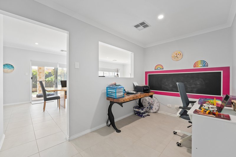 Photo - 10 Paramount Boulevard, Baldivis WA 6171 - Image 13