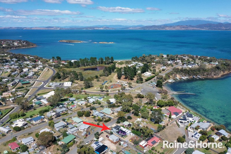 Photo - 10 Pargonee Street, Dodges Ferry TAS 7173 - Image 32