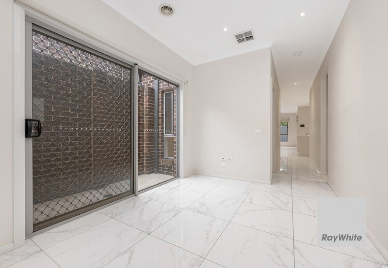 Photo - 10 Park Street, Altona North VIC 3025 - Image 5