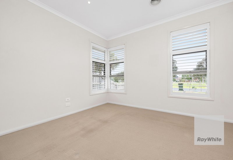 Photo - 10 Park Street, Altona North VIC 3025 - Image 9