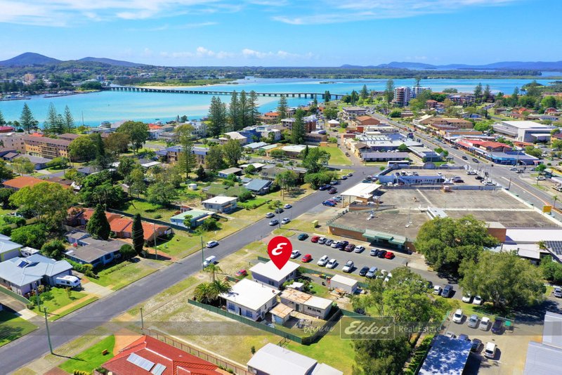 Photo - 10 Parkes Street, Tuncurry NSW 2428 - Image 2