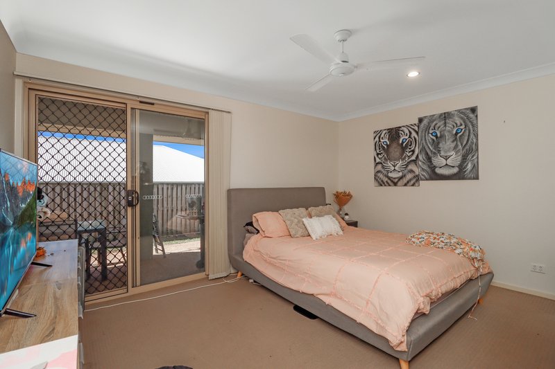 Photo - 10 Parkhill Avenue, Wondunna QLD 4655 - Image 11