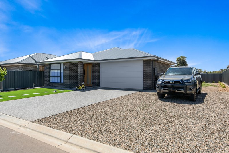 10 Parkvale Drive, Angle Vale SA 5117