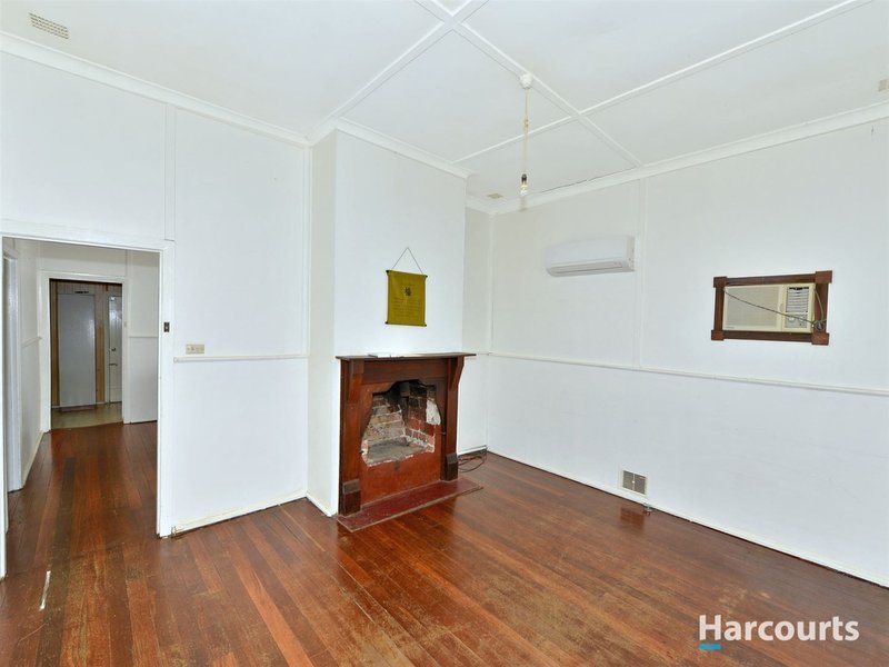 Photo - 10 Parkview Street, Mandurah WA 6210 - Image 7