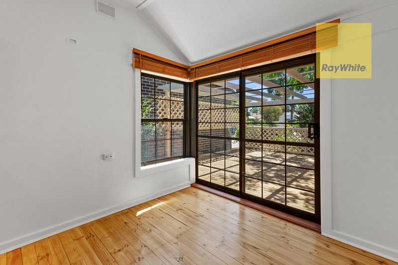 Photo - 10 Parsons Street, Oaklands Park SA 5046 - Image 3