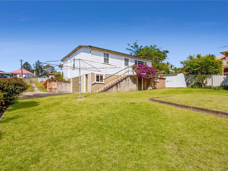 Photo - 10 Parsons Street, West Wollongong NSW 2500 - Image 7