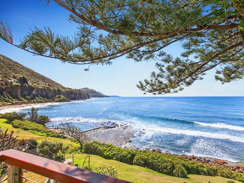 10 Paterson Rd , Coalcliff NSW 2508