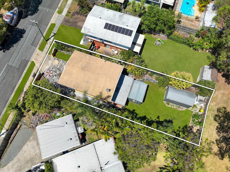 Photo - 10 Patonga Street, Ashmore QLD 4214 - Image 5