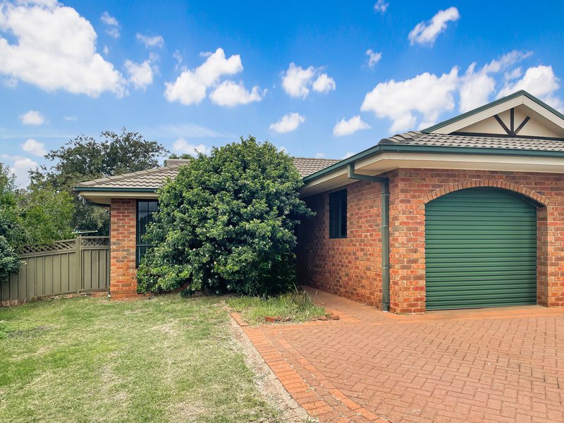 10 Paul Mclean Place, Dubbo NSW 2830