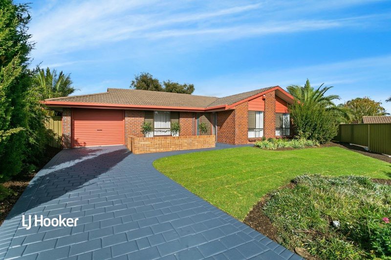 10 Paxton Court, Redwood Park SA 5097