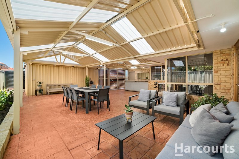 Photo - 10 Penda Close, Halls Head WA 6210 - Image 11