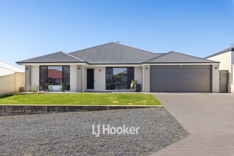 10 Peninsula Lakes Drive, Eaton WA 6232