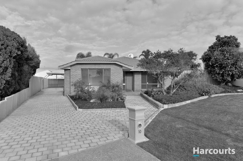 10 Pepperwood Rise, Halls Head WA 6210