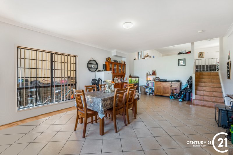 Photo - 10 Perina Close, Casula NSW 2170 - Image 2