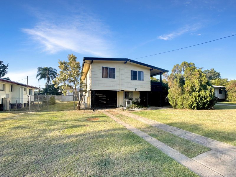 Photo - 10 Perry Street, Dysart QLD 4745 - Image 9