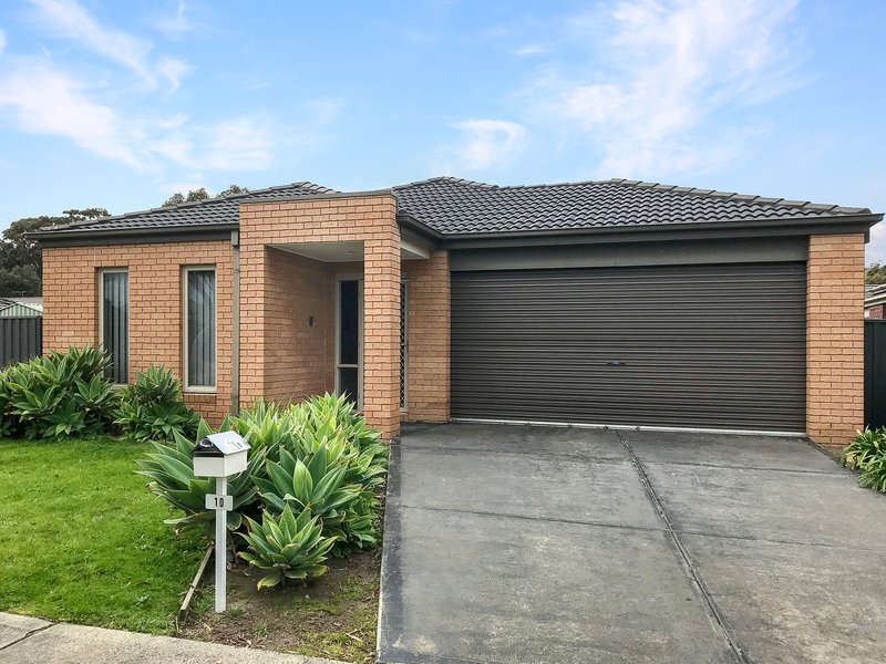 10 Persimmon Lane, Pakenham VIC 3810