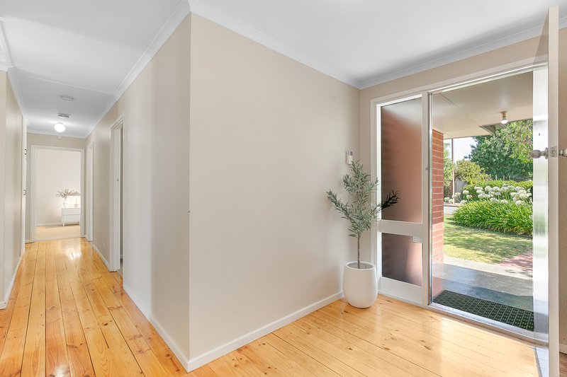 Photo - 10 Phillip Street, Mount Barker SA 5251 - Image 3