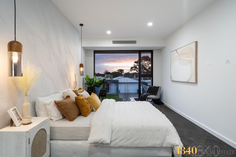 Photo - 10 Phillips Street, Henley Beach South SA 5022 - Image 11