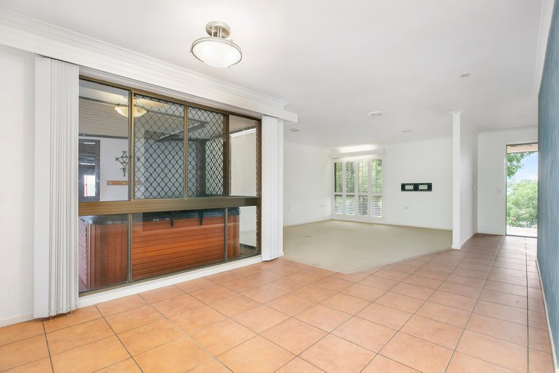 Photo - 10 Plymstock Street, Alexandra Hills QLD 4161 - Image 5