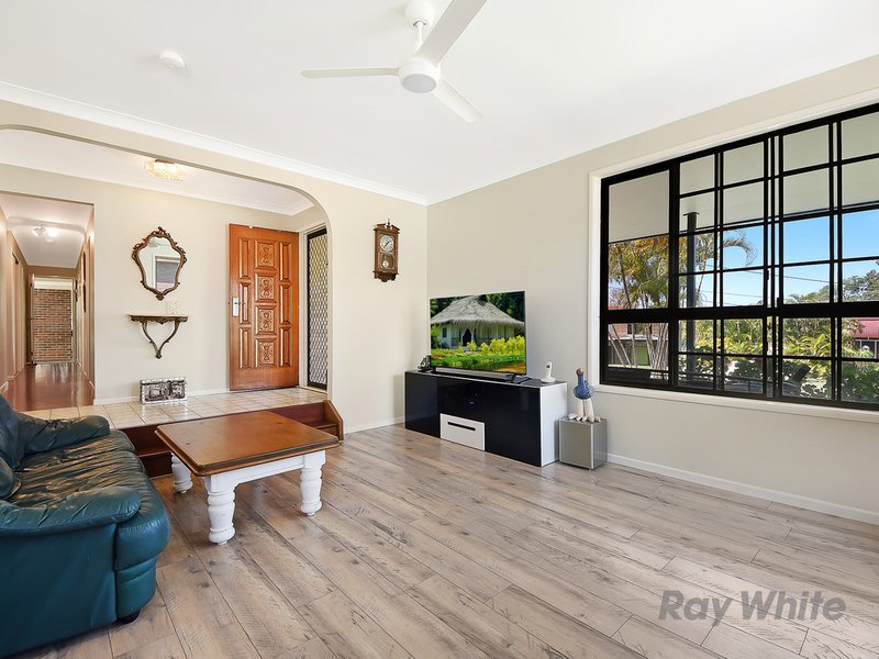 Photo - 10 Poara Street, Bracken Ridge QLD 4017 - Image 8