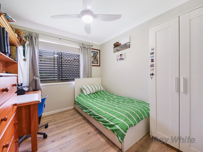 Photo - 10 Poara Street, Bracken Ridge QLD 4017 - Image 11