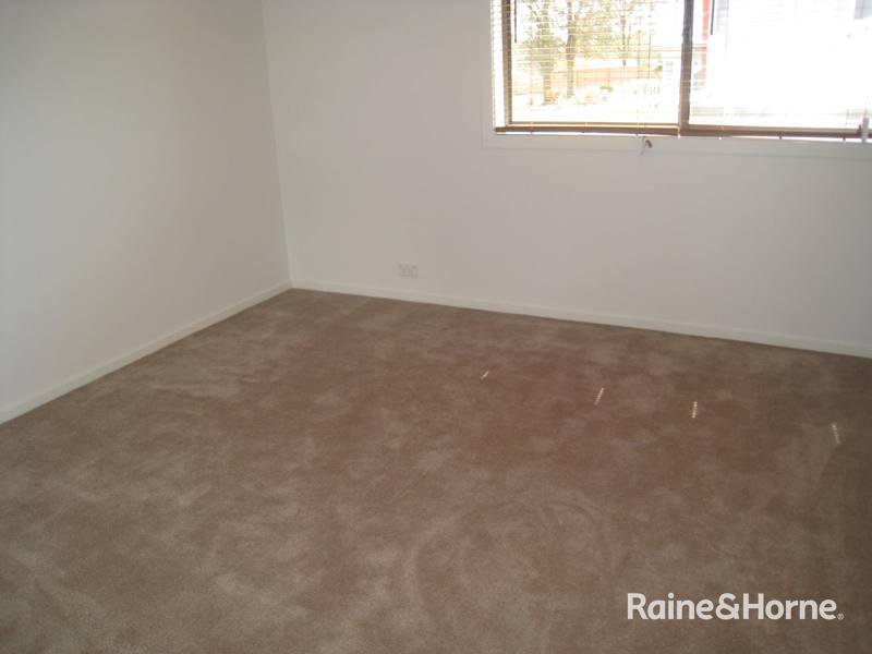 Photo - 10 Pollifrone Street, Kellyville Ridge NSW 2155 - Image 5