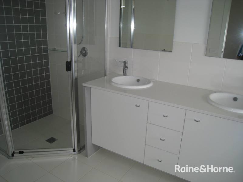 Photo - 10 Pollifrone Street, Kellyville Ridge NSW 2155 - Image 7