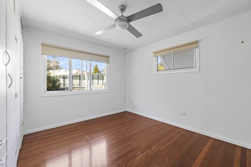 Photo - 10 Pomona Street, Brighton QLD 4017 - Image 6