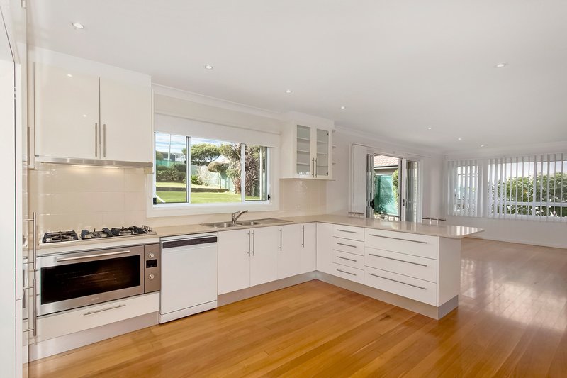 Photo - 10 Ponsonby Parade, Seaforth NSW 2092 - Image 2