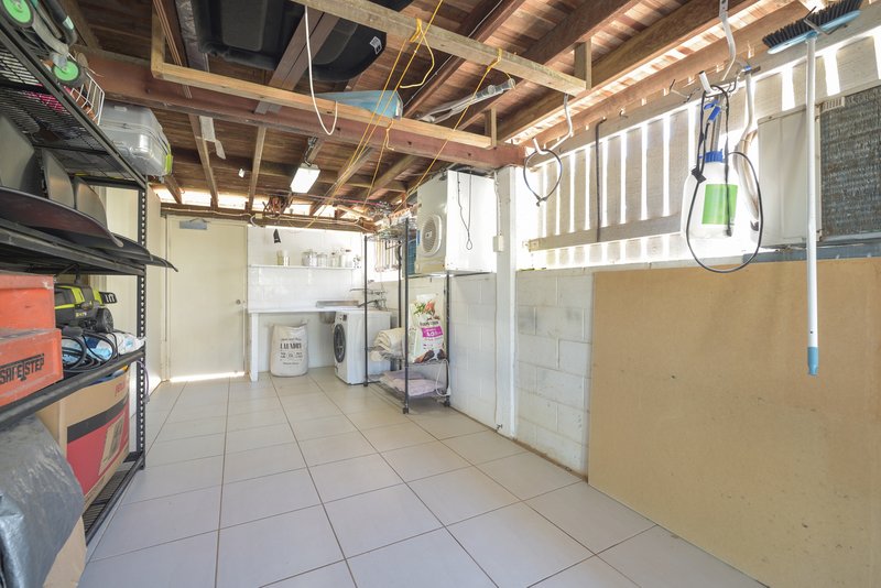 Photo - 10 Poppel Street, Kin Kora QLD 4680 - Image 17