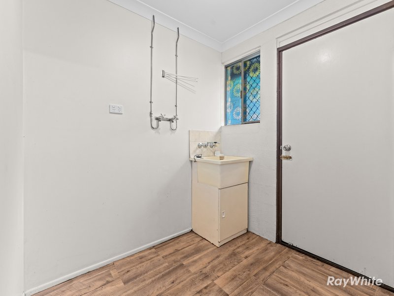 Photo - 10 Portley Street, Bundamba QLD 4304 - Image 15