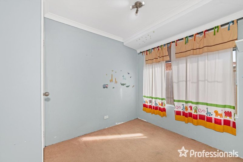 Photo - 10 Primus Place, Warnbro WA 6169 - Image 13