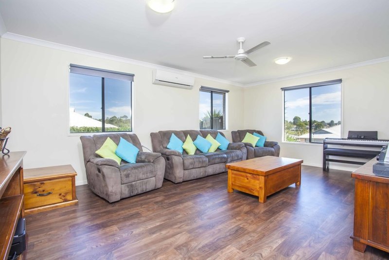 Photo - 10 Principal Place, Jones Hill QLD 4570 - Image 5