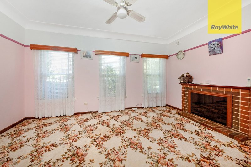 Photo - 10 Prindle Street, Oatlands NSW 2117 - Image 6