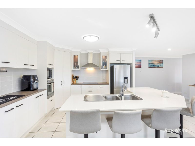 Photo - 10 Priors Pocket, Pacific Heights QLD 4703 - Image 3