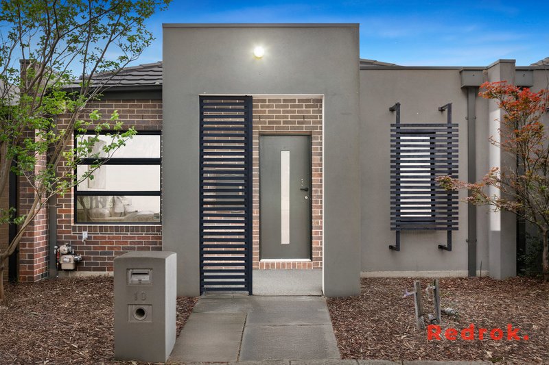 Photo - 10 Prism Walk, Epping VIC 3076 - Image 1