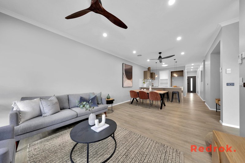 Photo - 10 Prism Walk, Epping VIC 3076 - Image 5