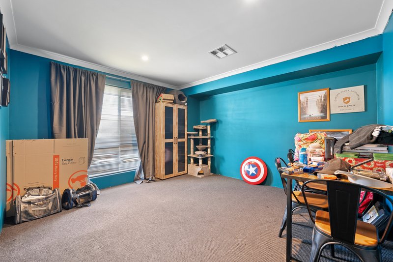 Photo - 10 Pristine Loop, Baldivis WA 6171 - Image 5