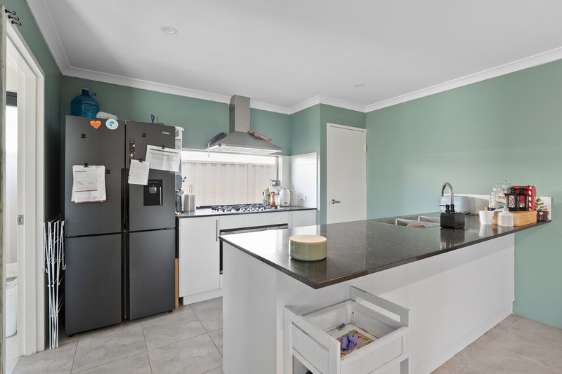 Photo - 10 Pristine Loop, Baldivis WA 6171 - Image 14