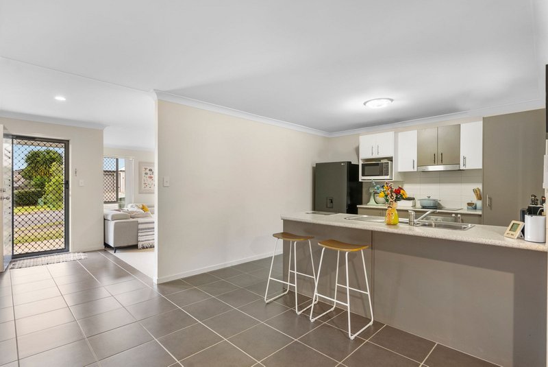 Photo - 10 Prospect Street, Warner QLD 4500 - Image 5