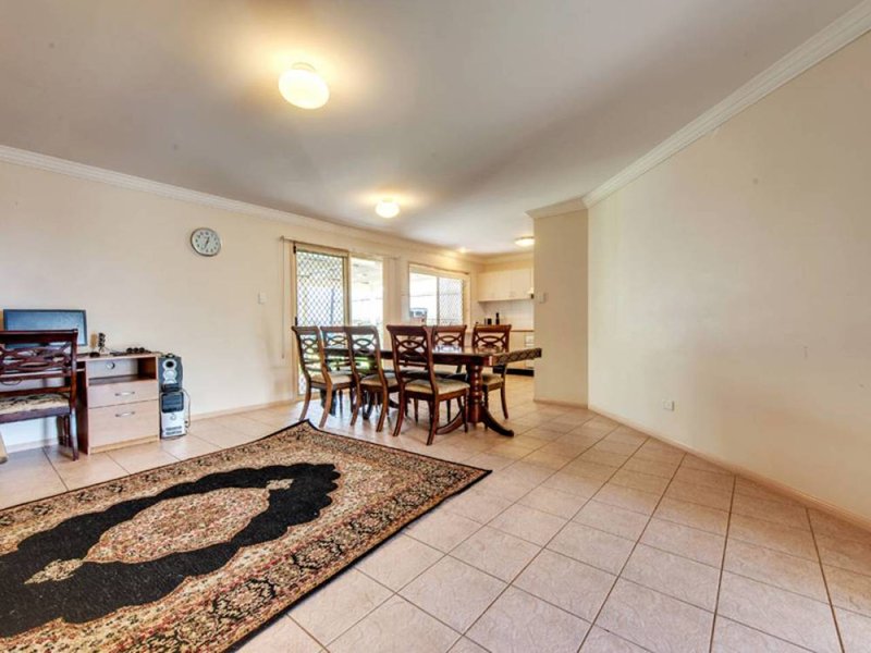 Photo - 10 Protea Place, Drewvale QLD 4116 - Image 4