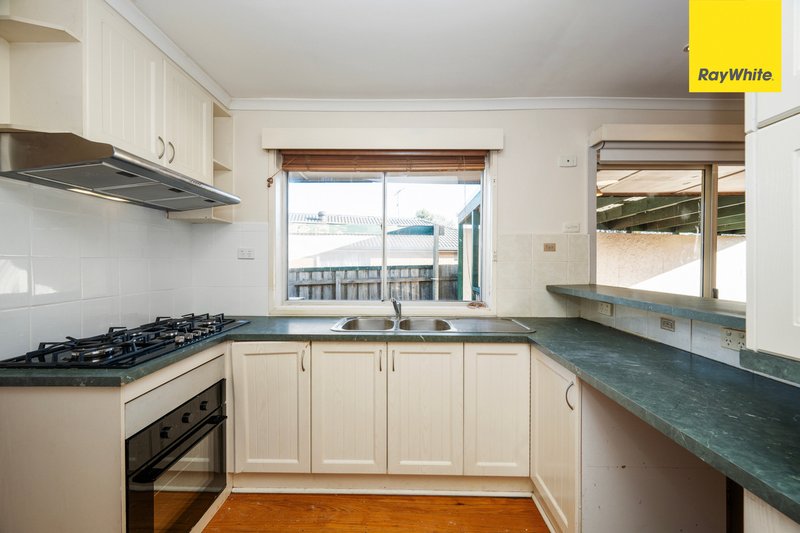Photo - 10 Quail Crescent, Melton VIC 3337 - Image 5