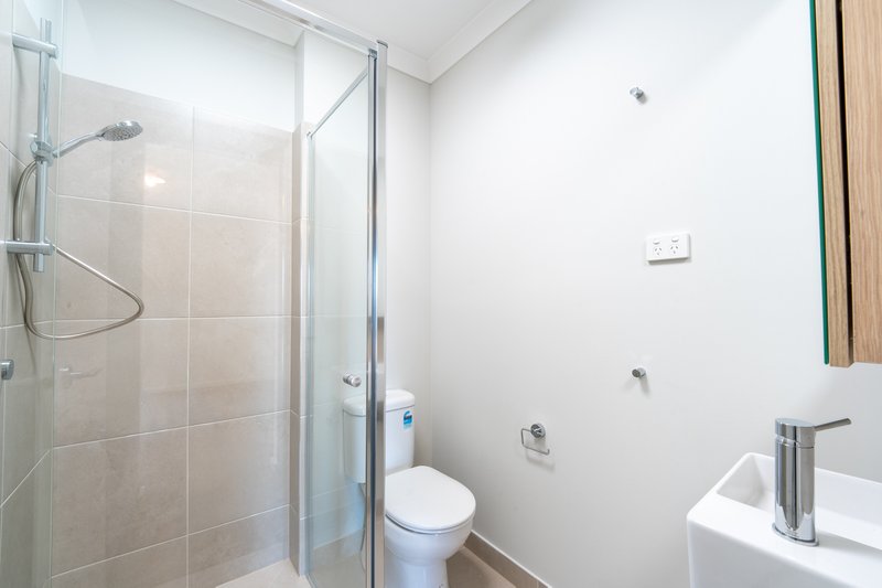 Photo - 10 Quarter Way, Donnybrook VIC 3064 - Image 10