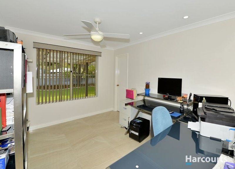 Photo - 10 Queenscliff Rise, Greenfields WA 6210 - Image 17