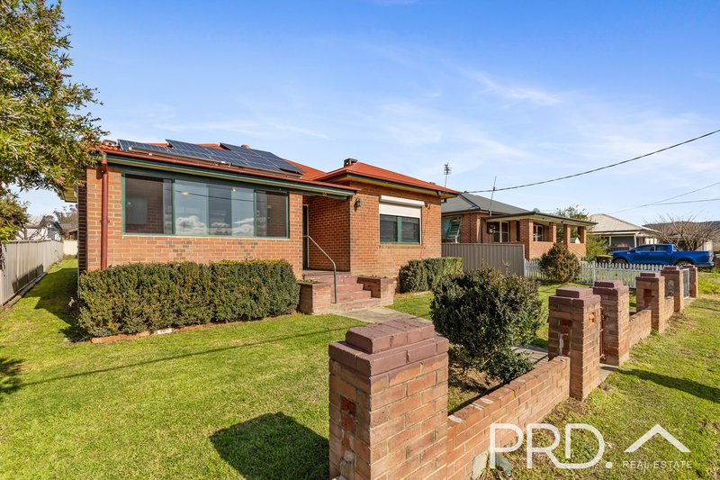 10 Quinn Street, Tumut NSW 2720