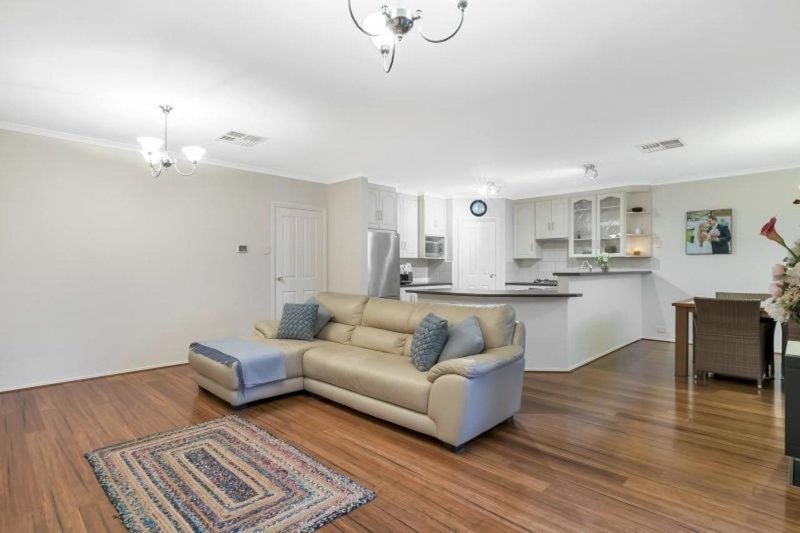 Photo - 10 Railway Court, Walkley Heights SA 5098 - Image 5